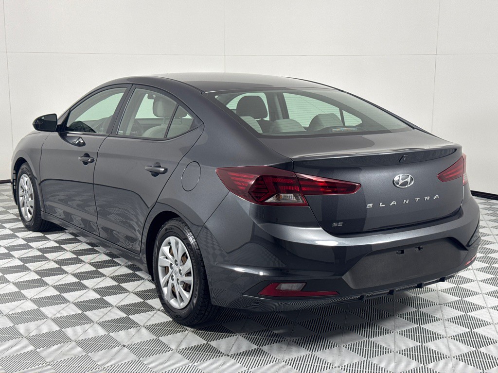 2020 Hyundai Elantra Image 7
