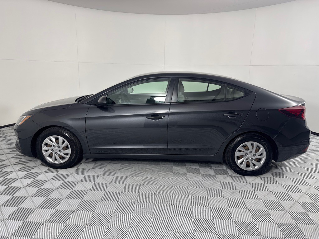 2020 Hyundai Elantra Image 9
