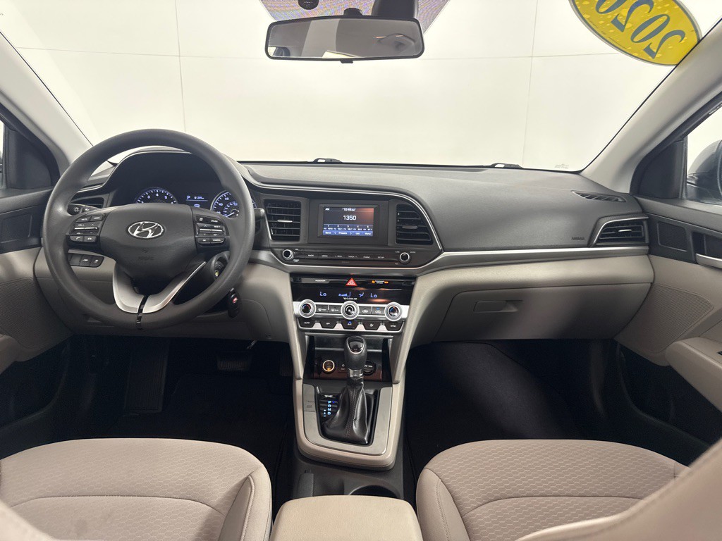 2020 Hyundai Elantra Image 24