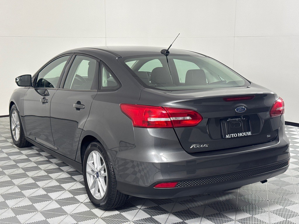 2017 Ford Focus Image 7
