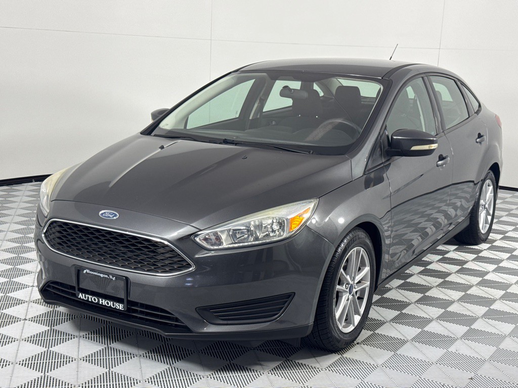 2017 Ford Focus Image 10