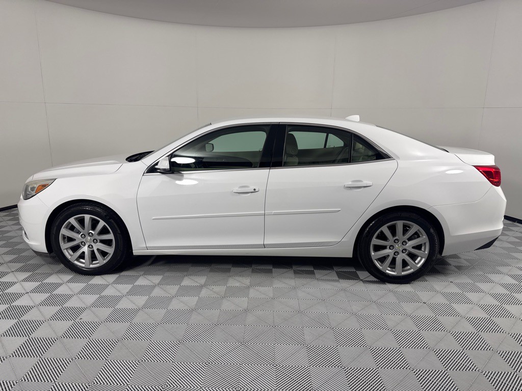 2014 Chevrolet Malibu Image 9