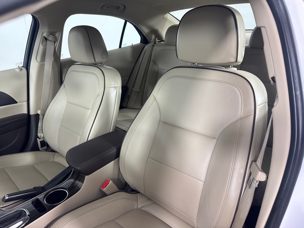 2014 Chevrolet Malibu Image 15