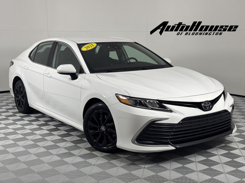 2021 Toyota Camry Image 1