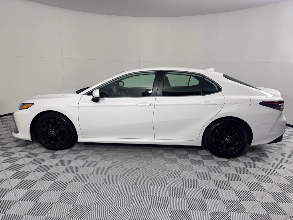 2021 Toyota Camry Image 9