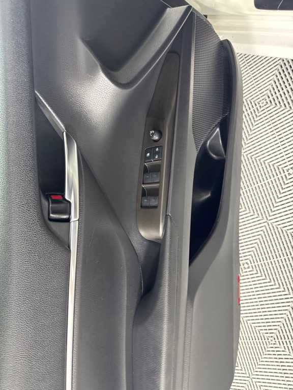 2021 Toyota Camry Image 12