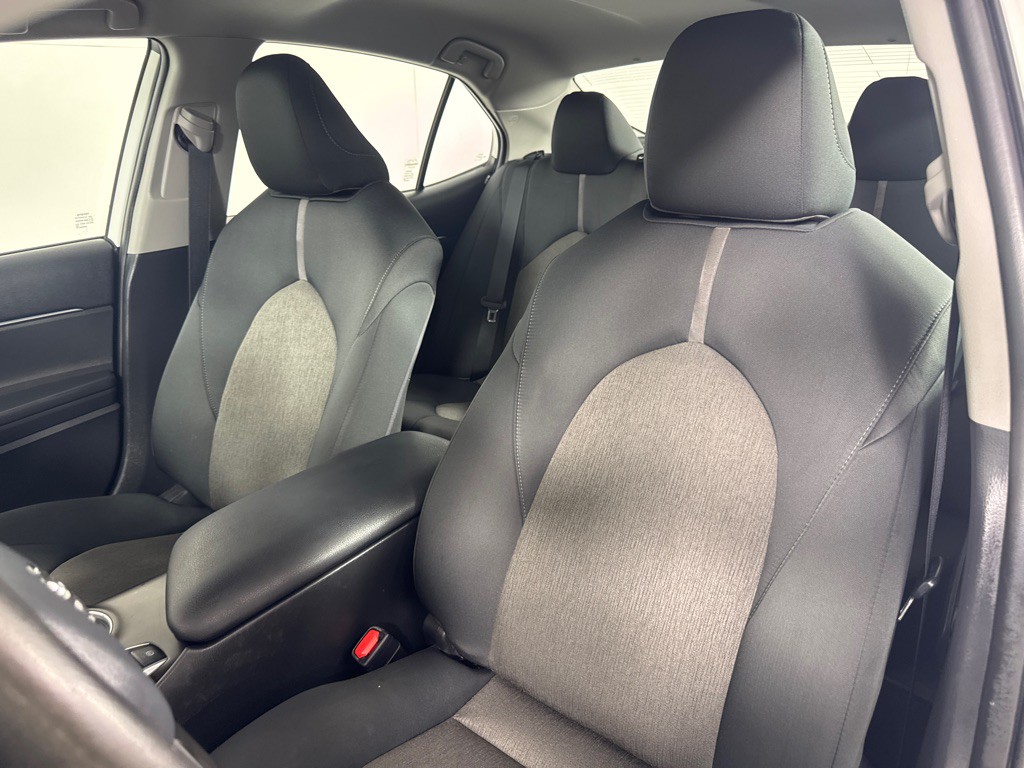 2021 Toyota Camry Image 14