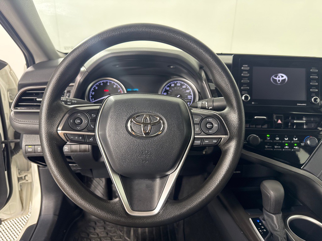 2021 Toyota Camry Image 16