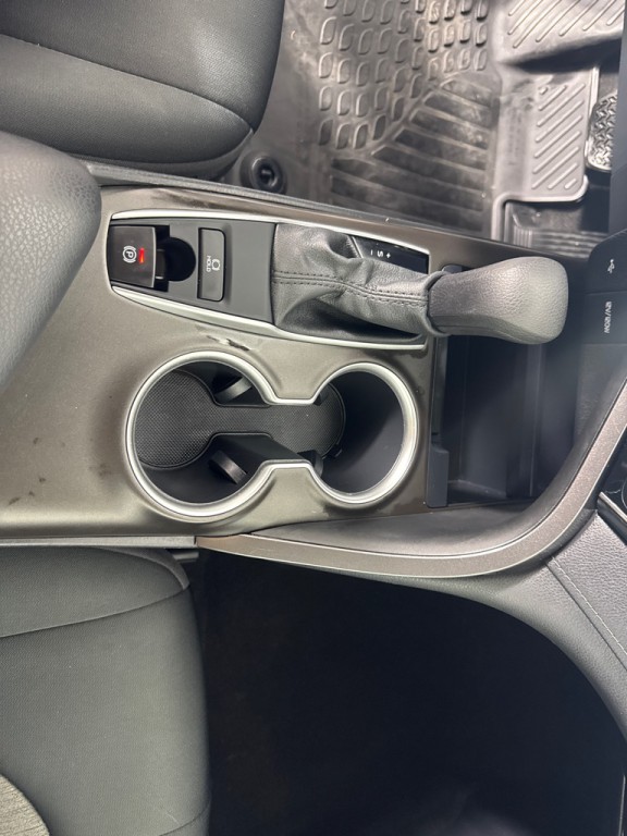 2021 Toyota Camry Image 18