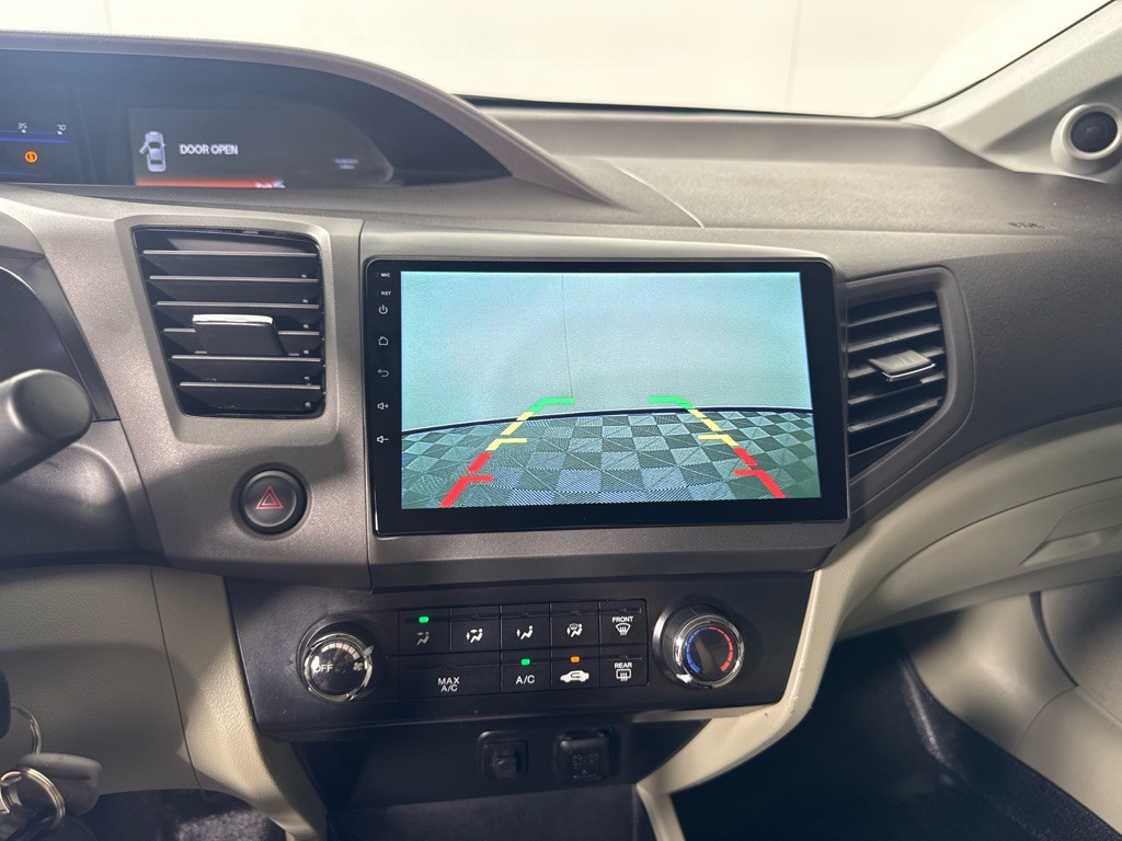2012 Honda Civic Image 16