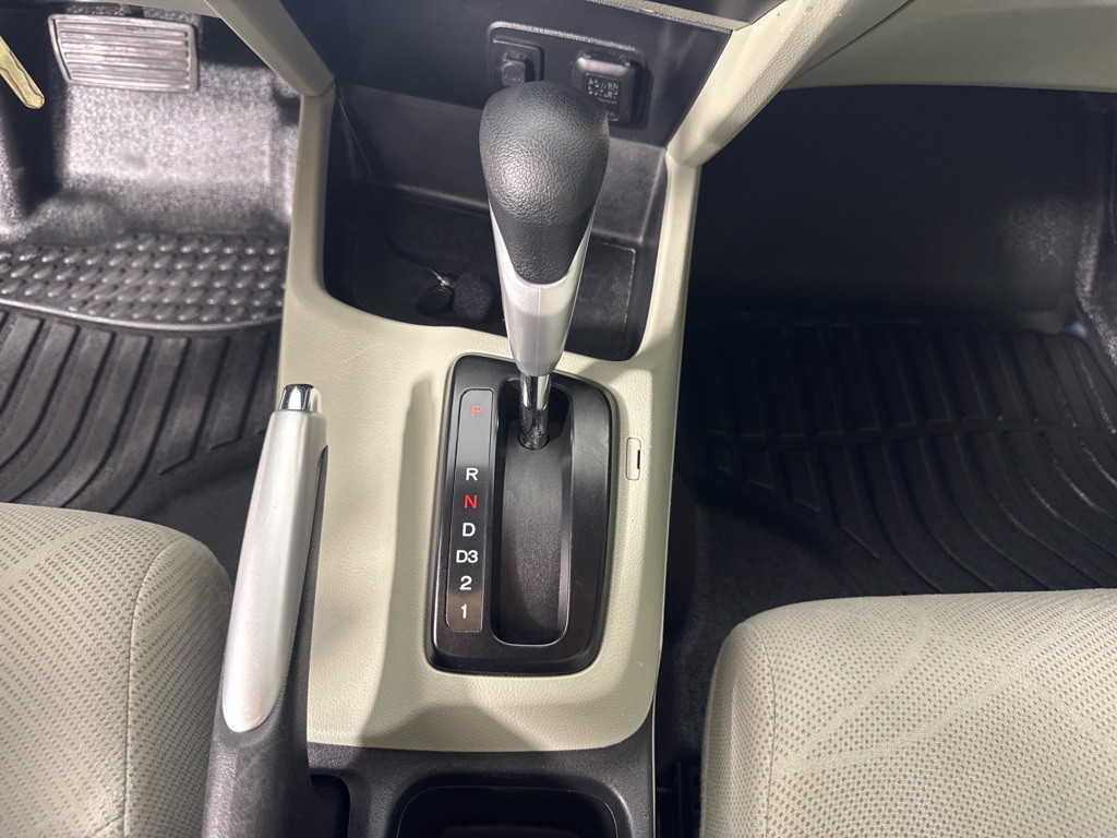2012 Honda Civic Image 18