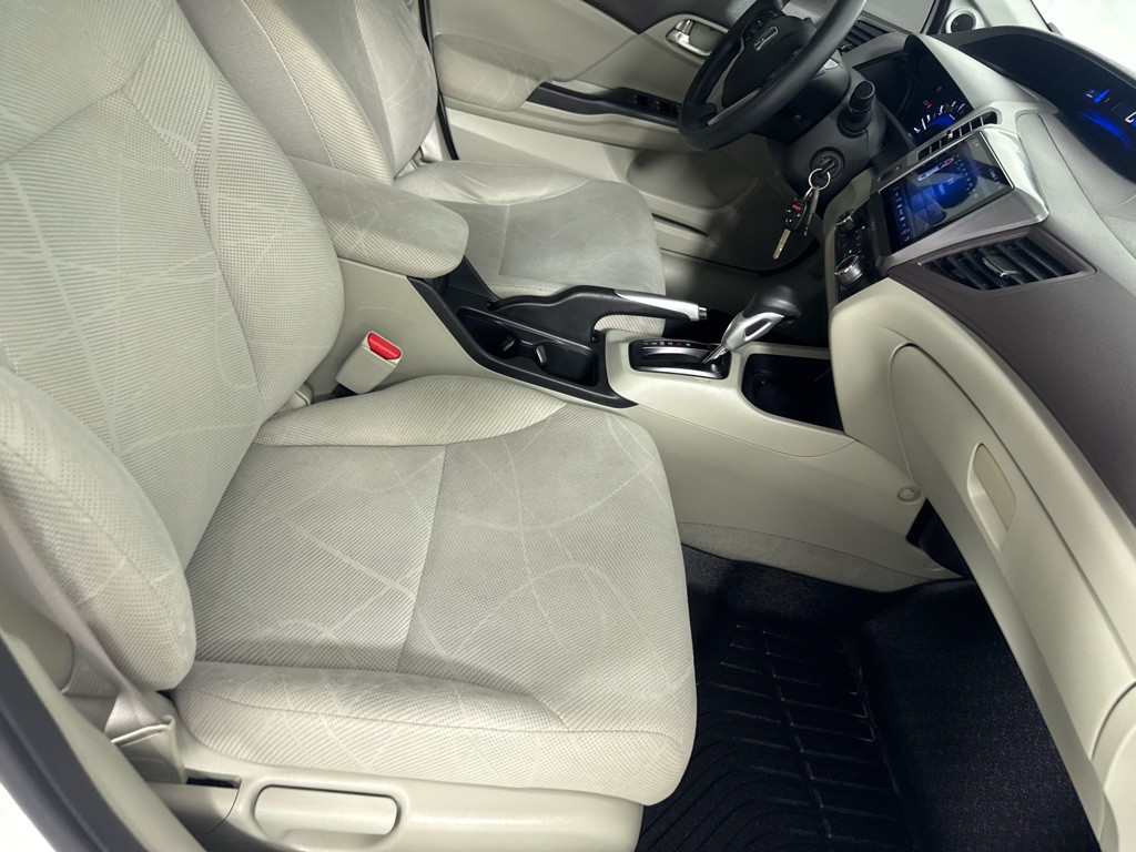 2012 Honda Civic Image 23