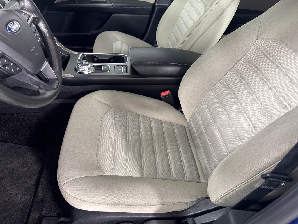 2018 Ford Fusion Image 12
