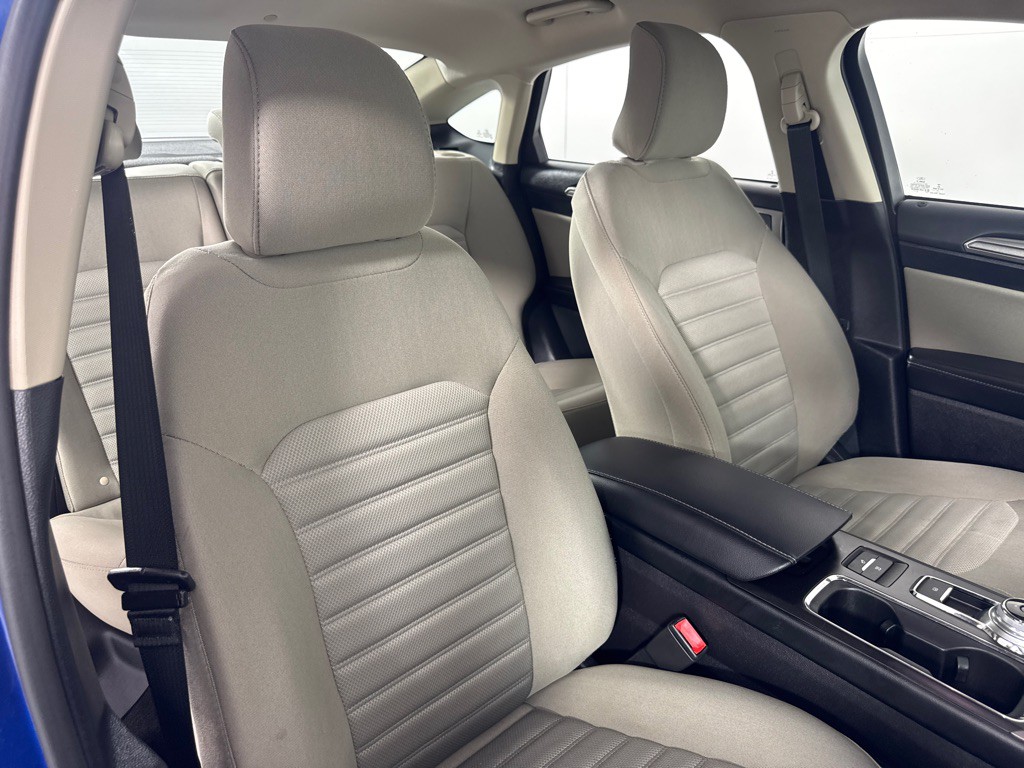 2018 Ford Fusion Image 23