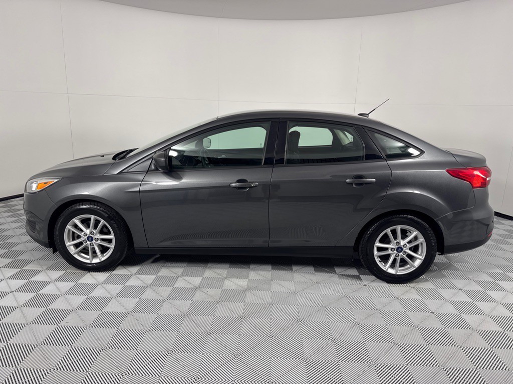 2018 Ford Focus Image 9