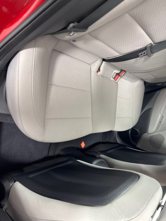 2019 Hyundai Elantra Image 15