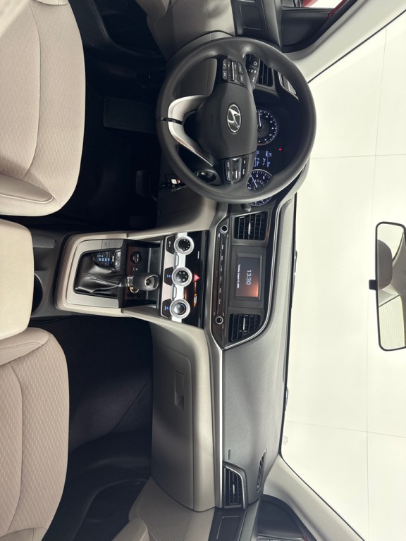 2019 Hyundai Elantra Image 19