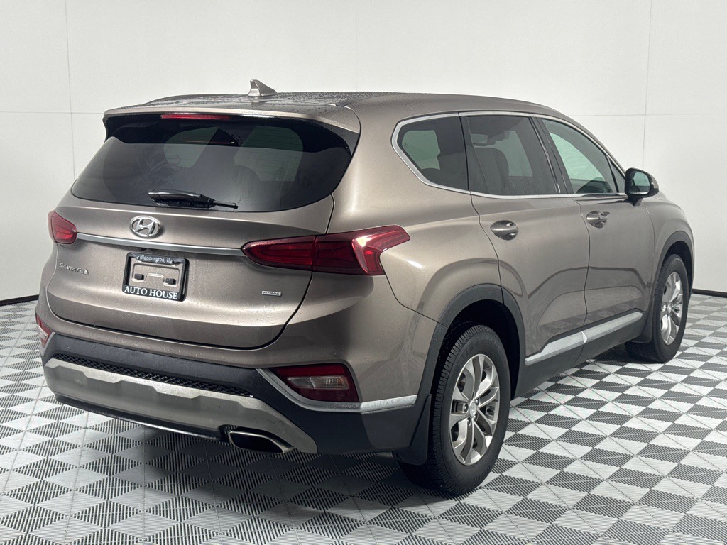 2020 Hyundai Santa Fe Image 5