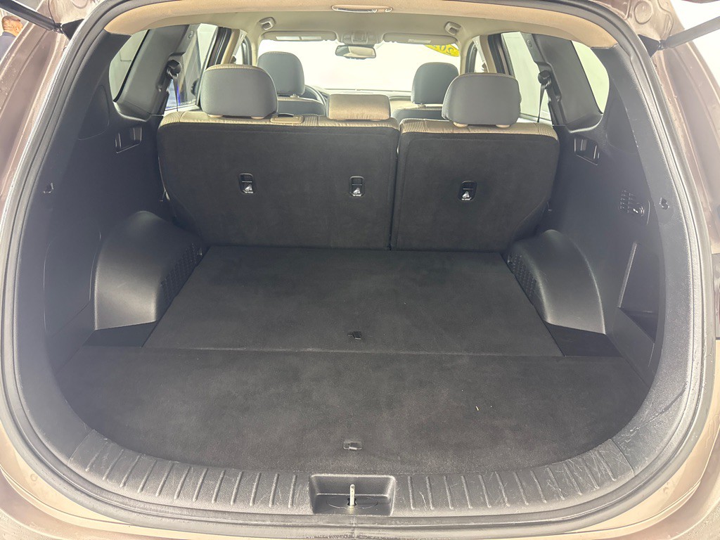 2020 Hyundai Santa Fe Image 18