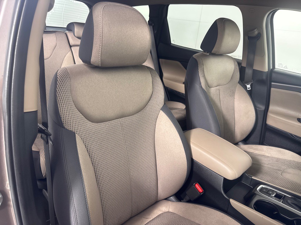 2020 Hyundai Santa Fe Image 21