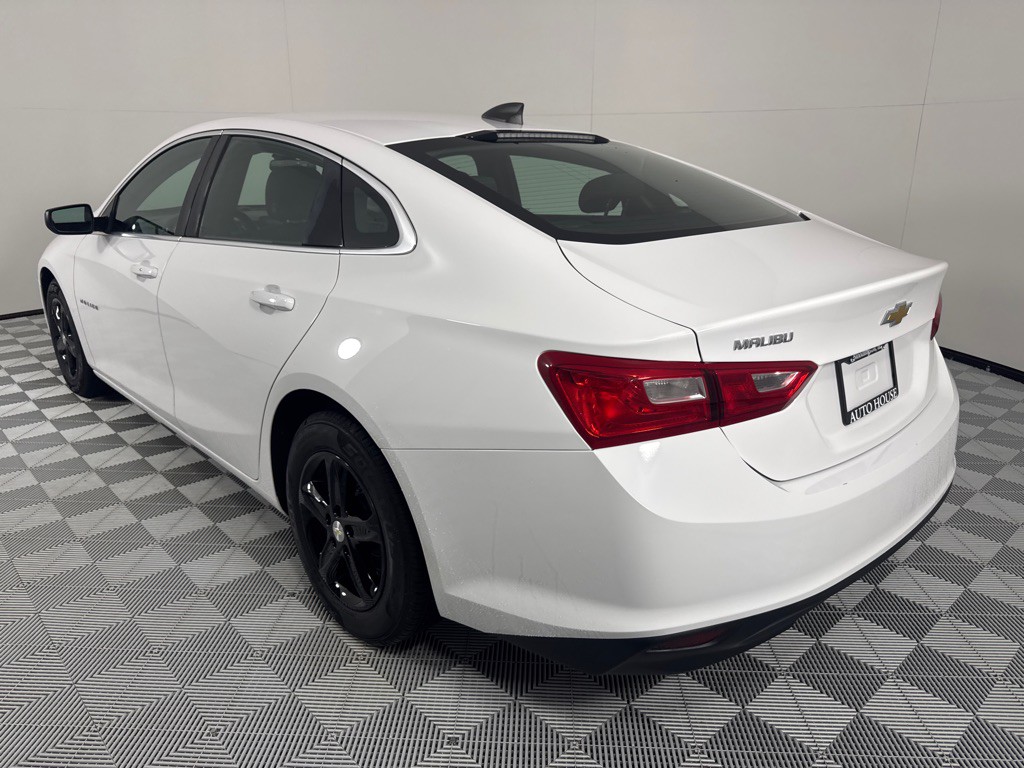 2020 Chevrolet Malibu Image 8