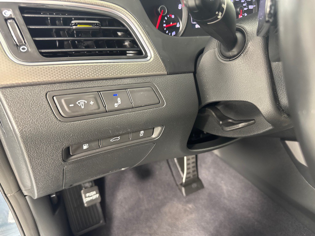 2015 Hyundai Sonata Image 12