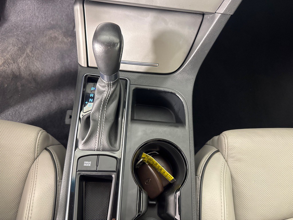 2015 Hyundai Sonata Image 16