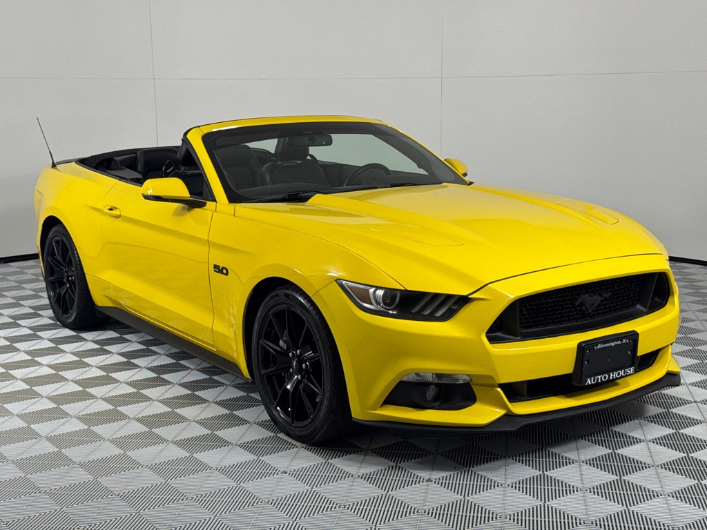2017 Ford Mustang Image 3