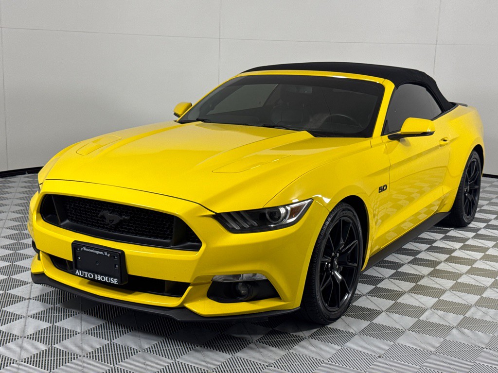 2017 Ford Mustang Image 22