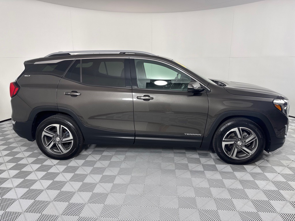 2020 GMC Terrain Image 4