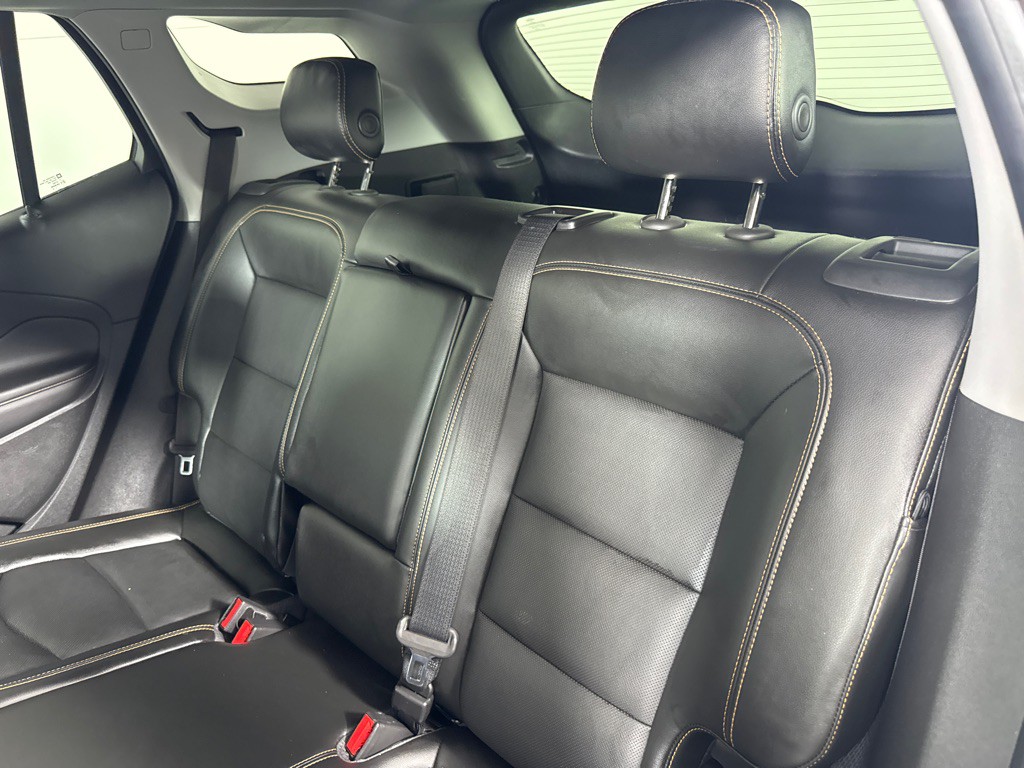 2020 GMC Terrain Image 23