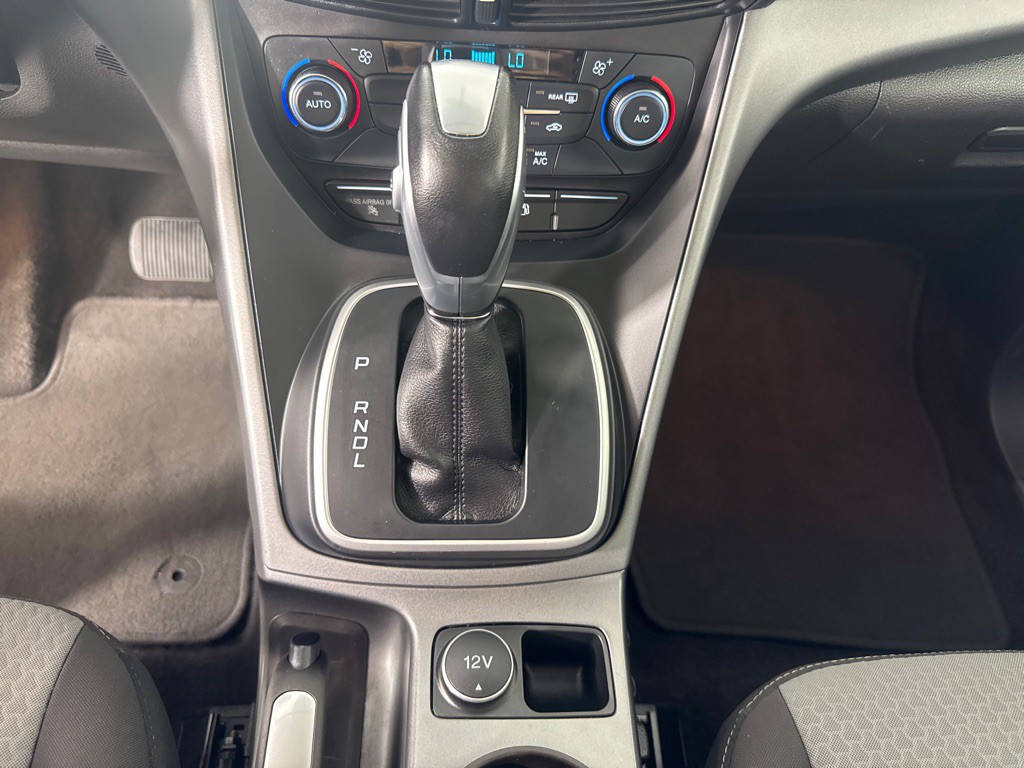 2017 Ford C-Max Image 19