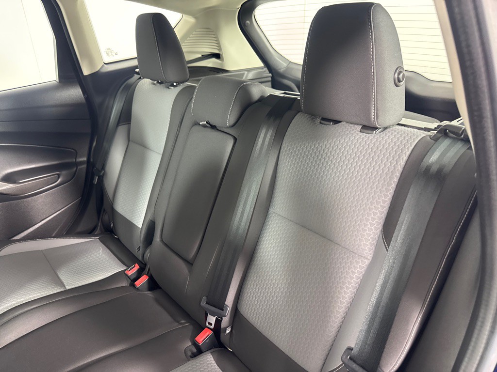 2017 Ford C-Max Image 21