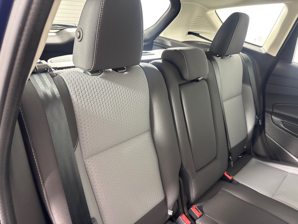 2017 Ford C-Max Image 24