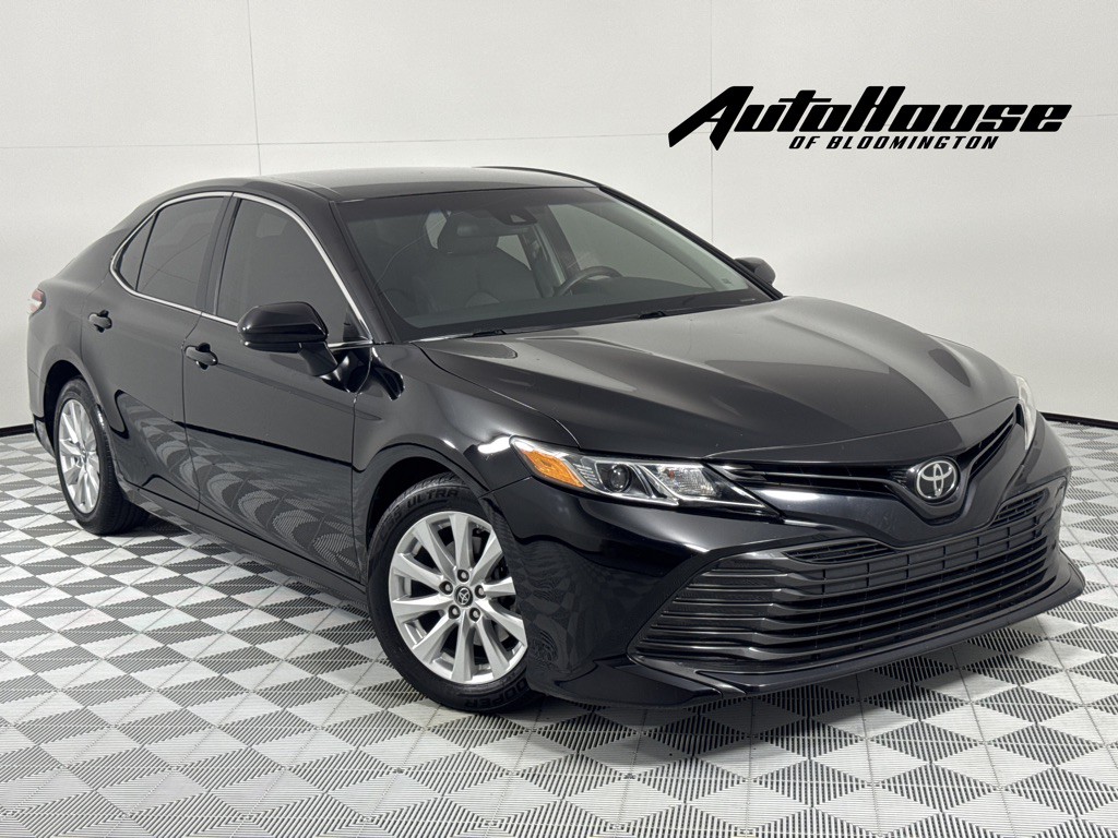 2018 Toyota Camry Image 1