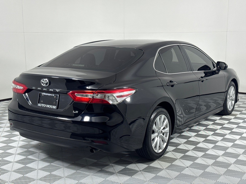 2018 Toyota Camry Image 5
