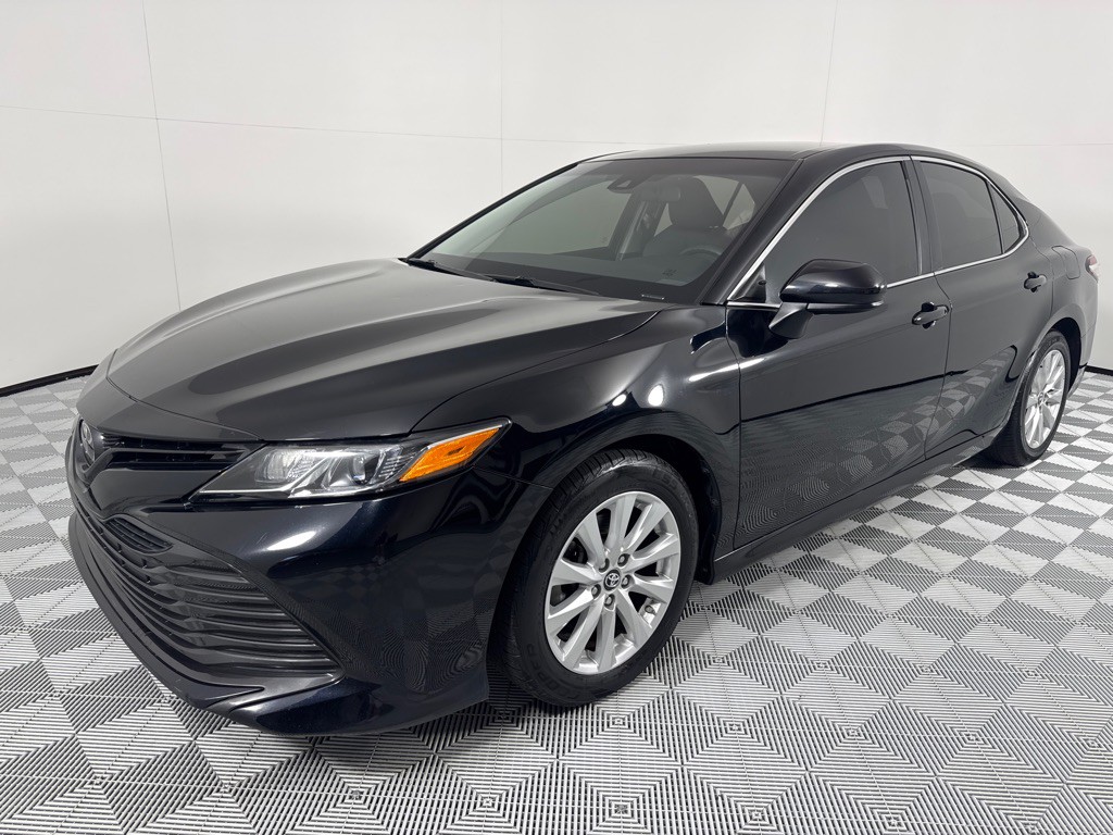 2018 Toyota Camry Image 8