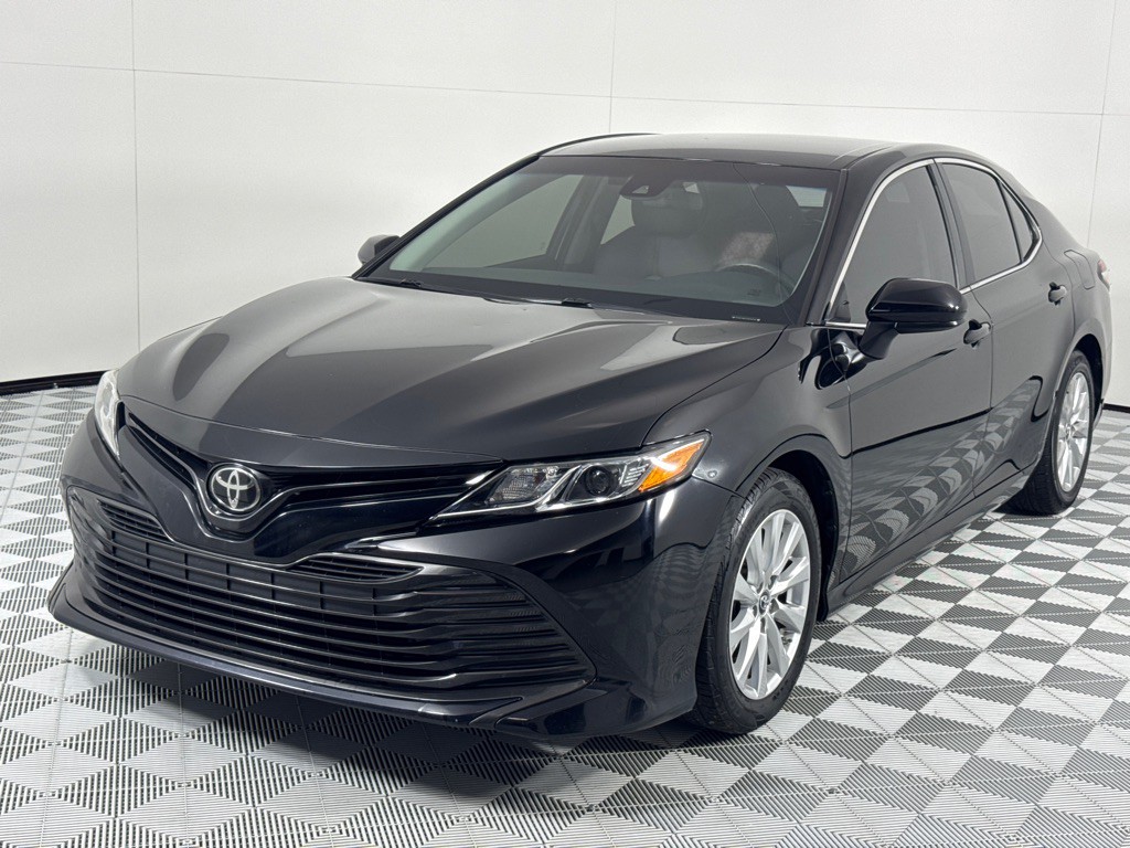 2018 Toyota Camry Image 9