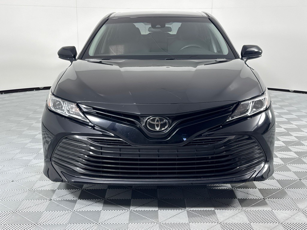 2018 Toyota Camry Image 10