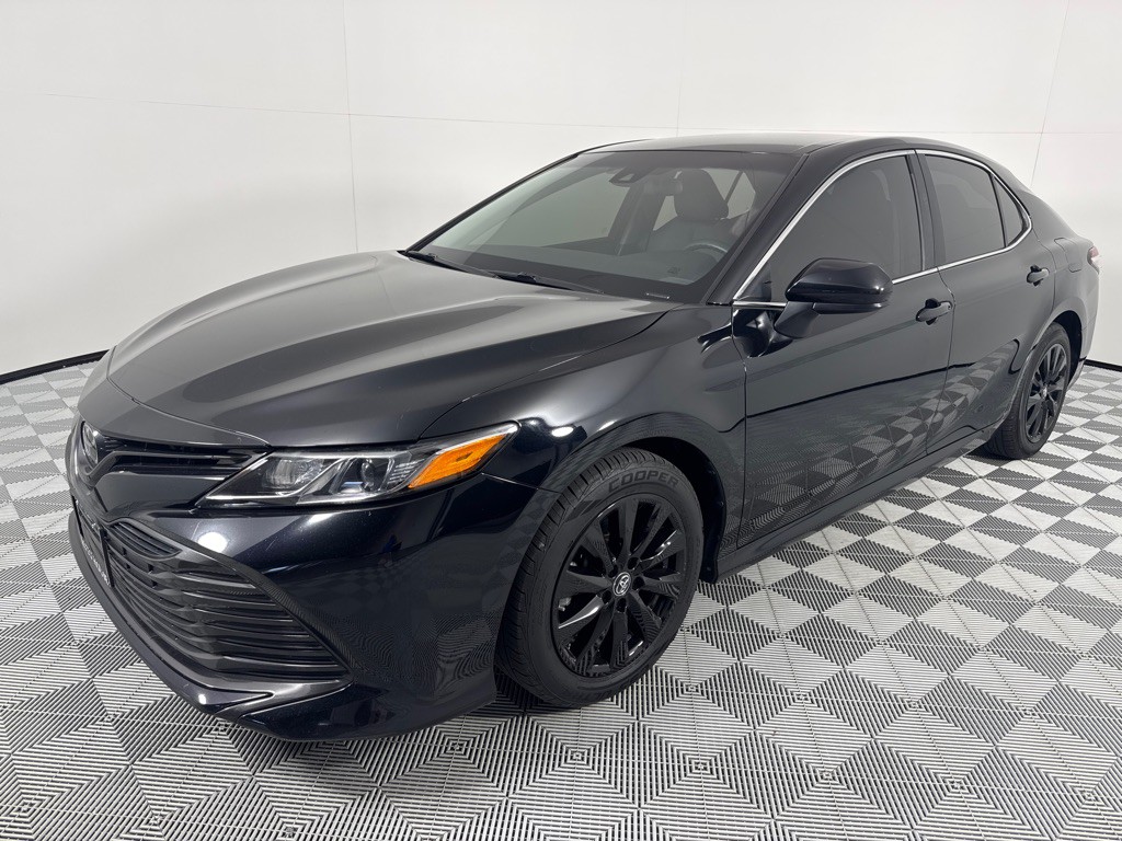 2018 Toyota Camry Image 10