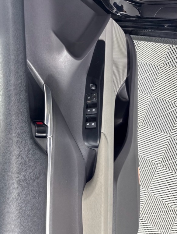 2018 Toyota Camry Image 13