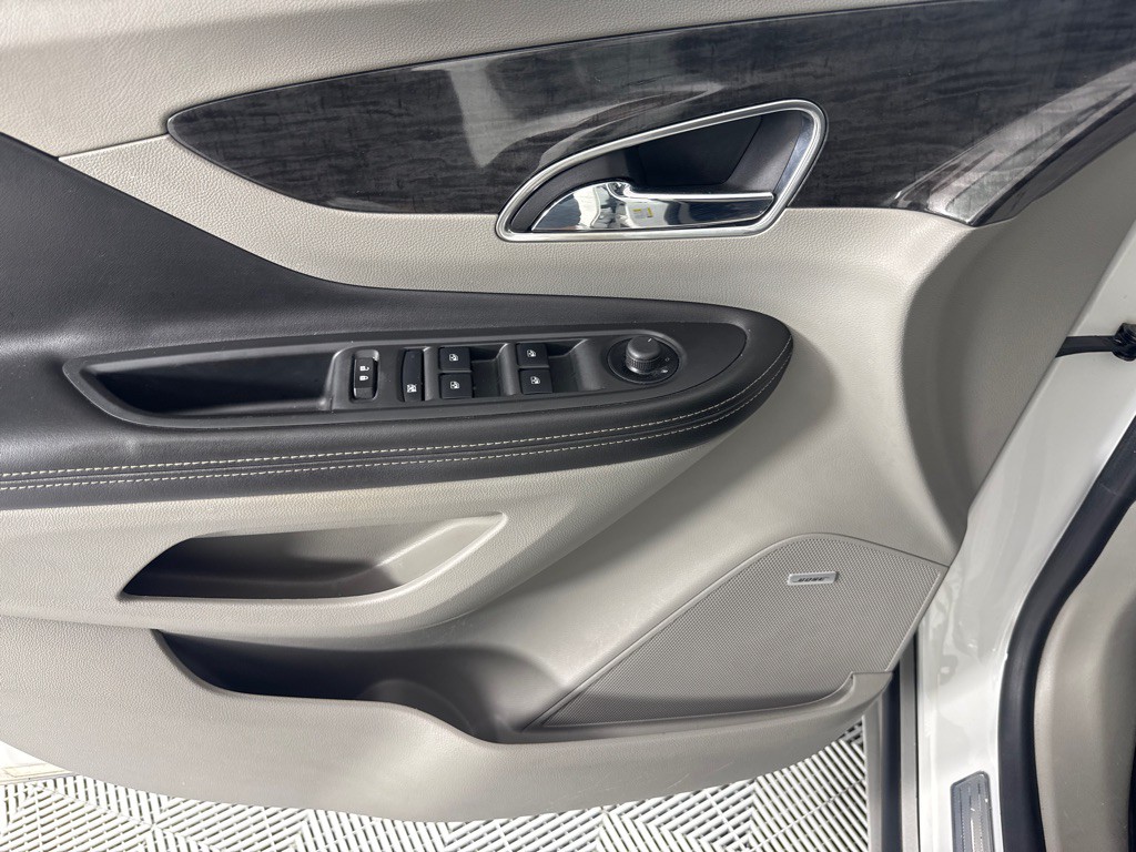 2014 Buick Enclave Image 11