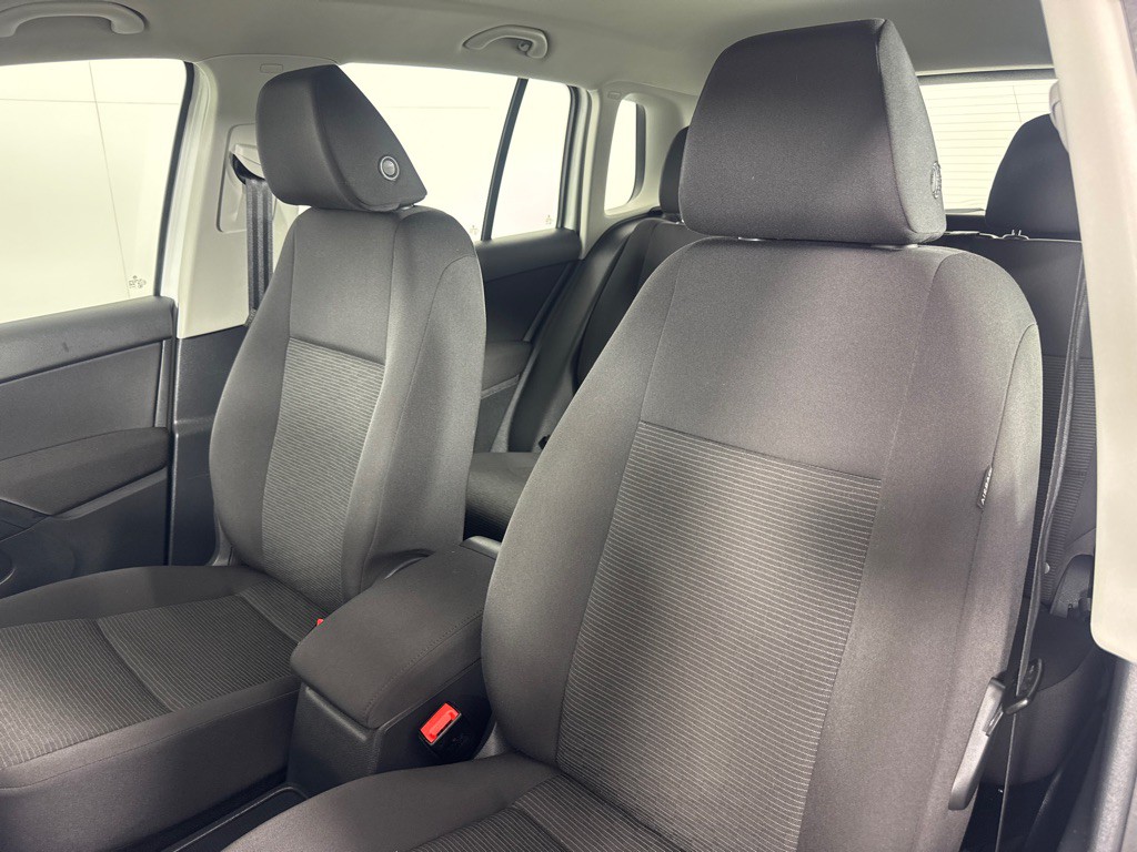 2018 Volkswagen Tiguan Image 12