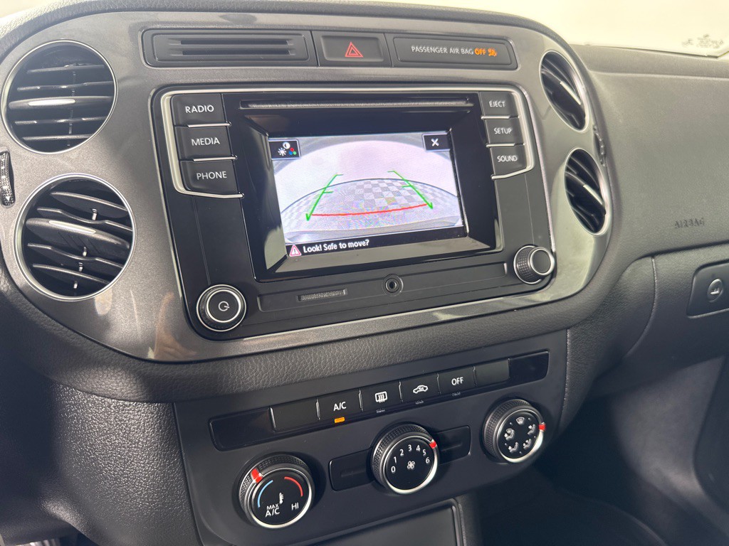 2018 Volkswagen Tiguan Image 16