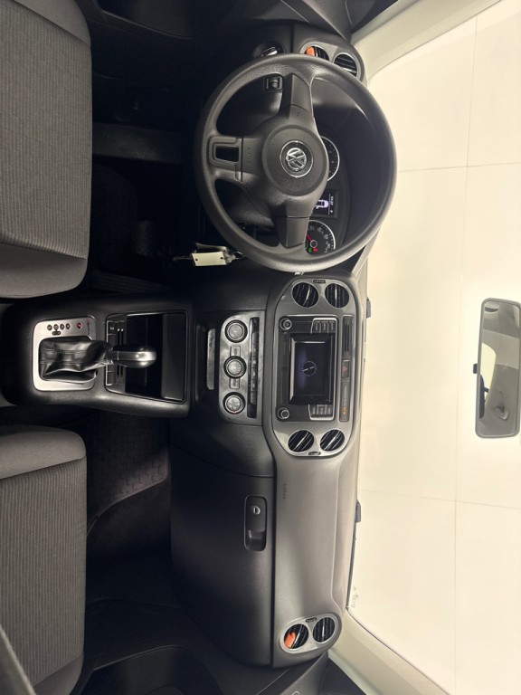 2018 Volkswagen Tiguan Image 25