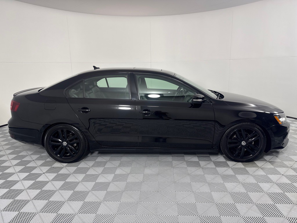 2018 Volkswagen Jetta Image 4