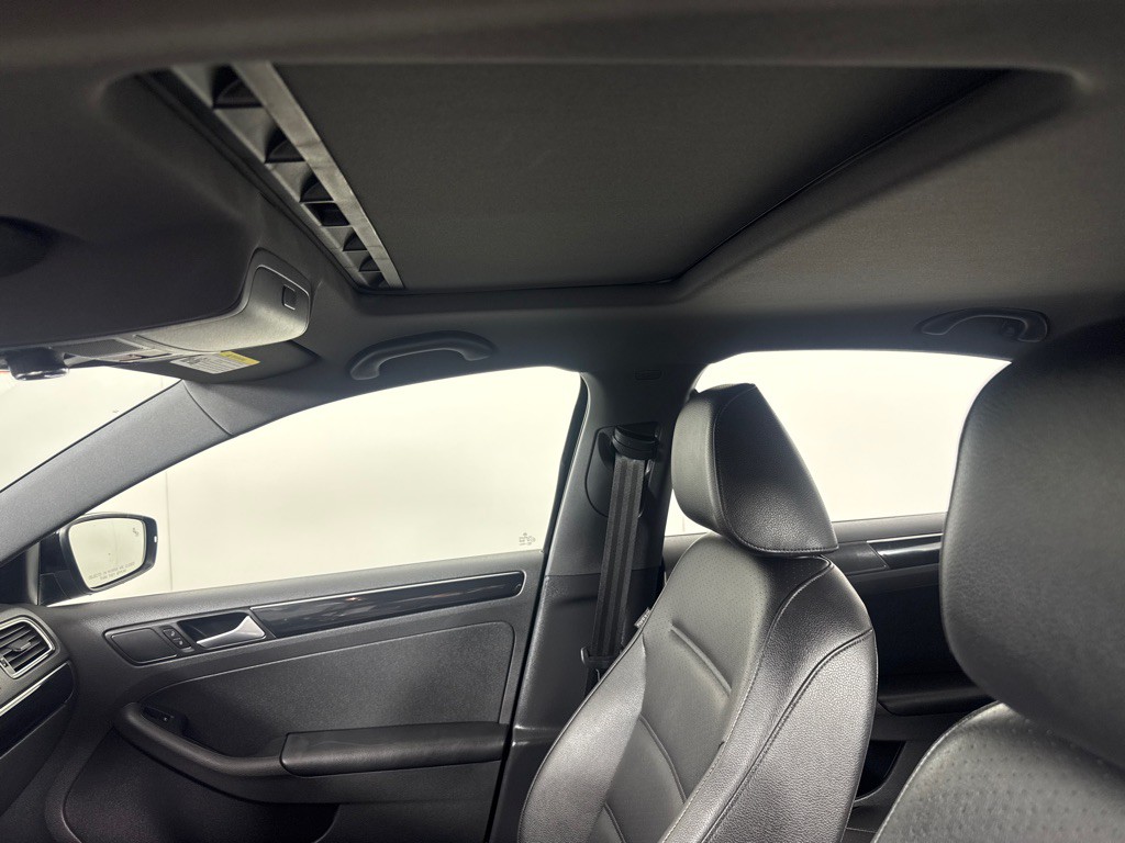 2018 Volkswagen Jetta Image 12