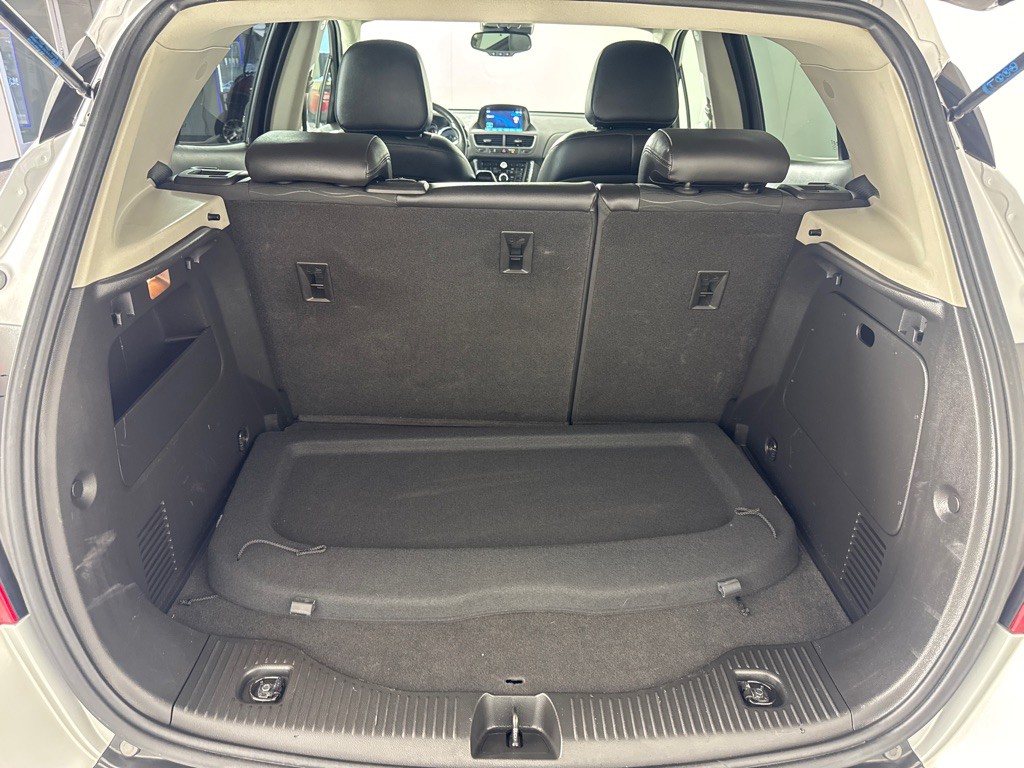 2016 Buick Enclave Image 22