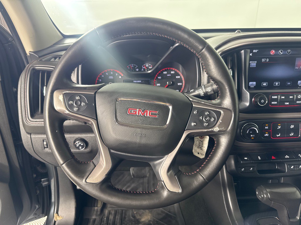 2015 GMC Canyon Image 16