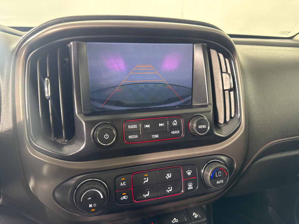 2015 GMC Canyon Image 18